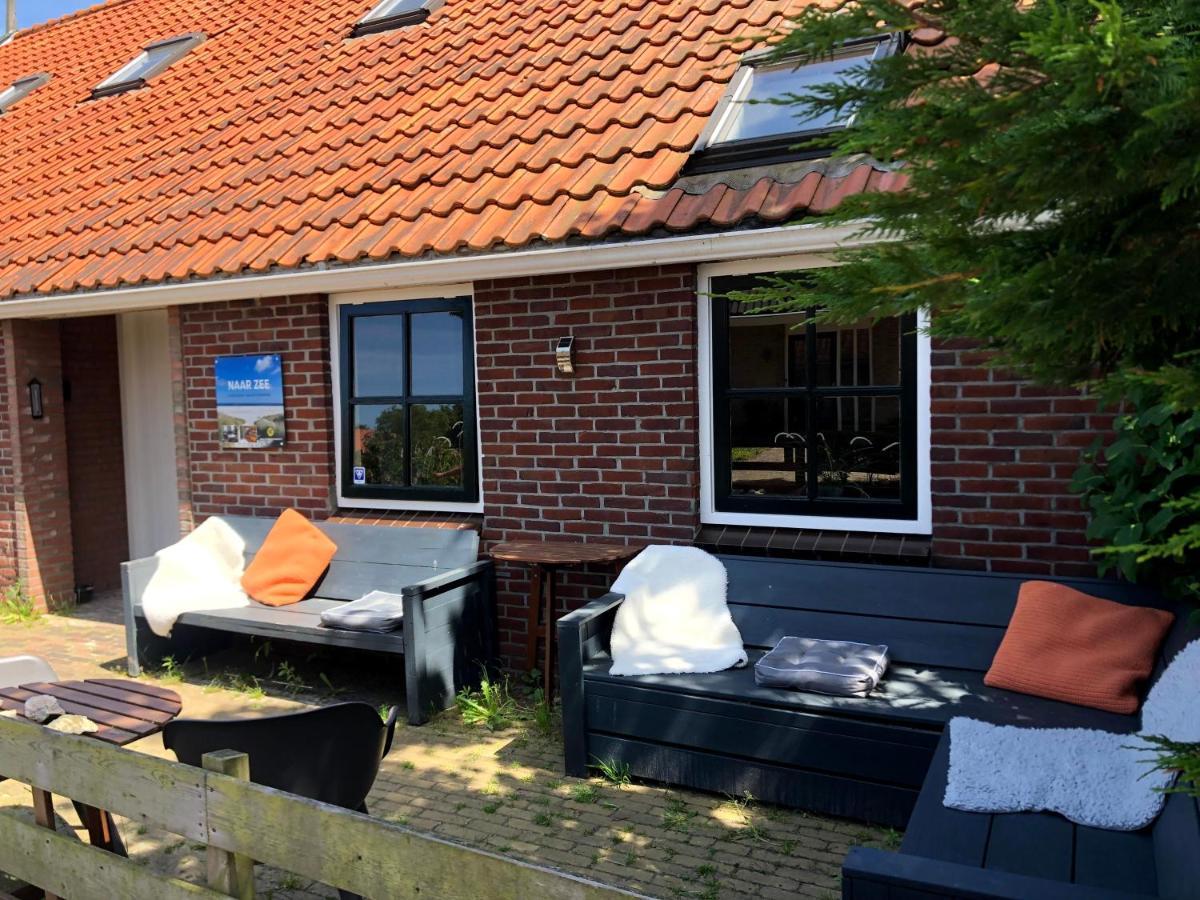Naar Zee Op Ameland 뷔런 외부 사진