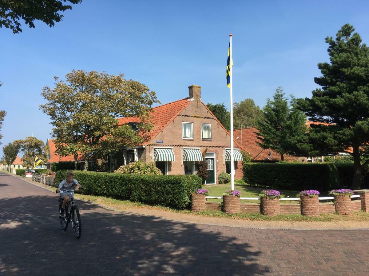 Naar Zee Op Ameland 뷔런 외부 사진